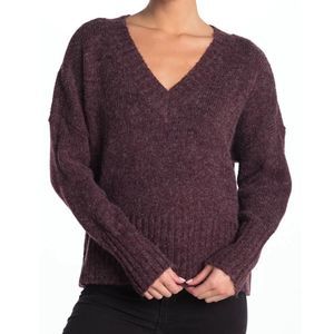 Abound V-Neck Sweater In Burgundy Stem